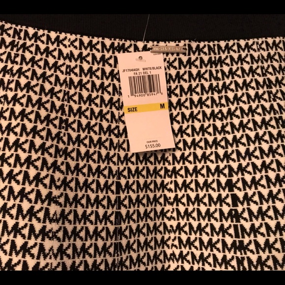 [SOLD]    Michael Kors Flare Skirt - Picture 3 of 8